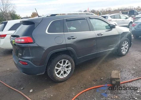 2016 Jeep Cherokee Latitude из США, поврежденный, VIN 1C4PJMCS8GW241912